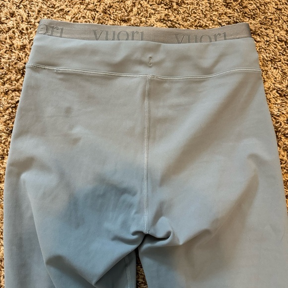 Vuori Elevate Daily Leggings Like New - Picture 7 of 7